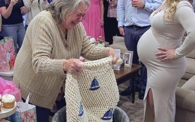 Grandma’s Handmade Blanket Was Thrown Away. Then Her Son Called